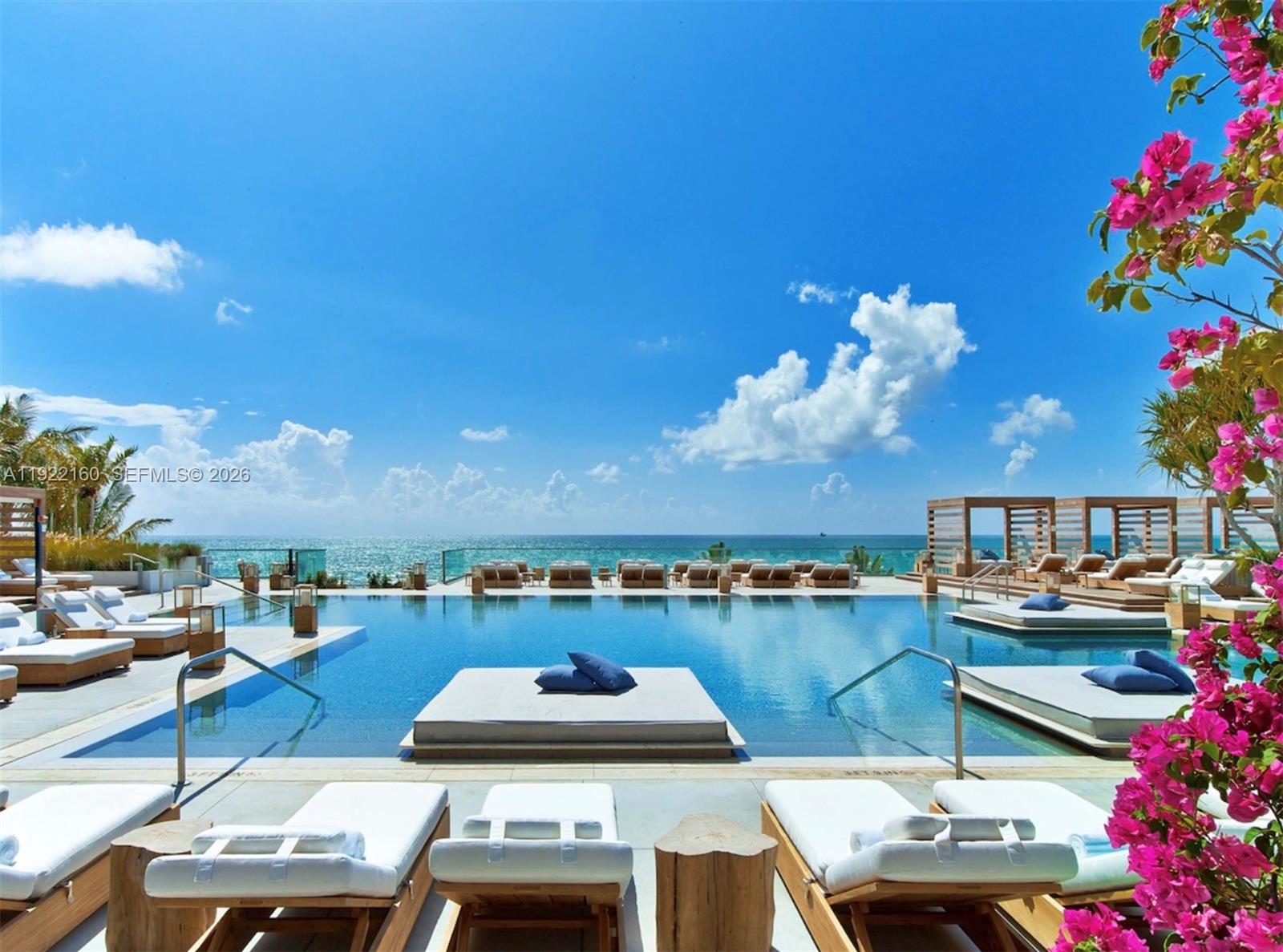 102 24th St #PH-1613, Miami Beach FL 33139