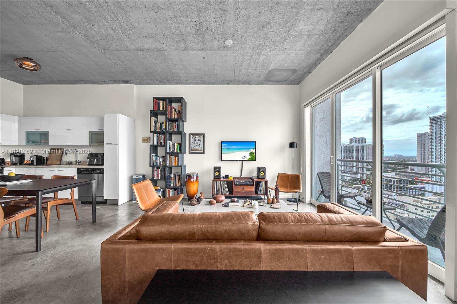 133 NE 2nd Ave #2917, Miami FL 33132