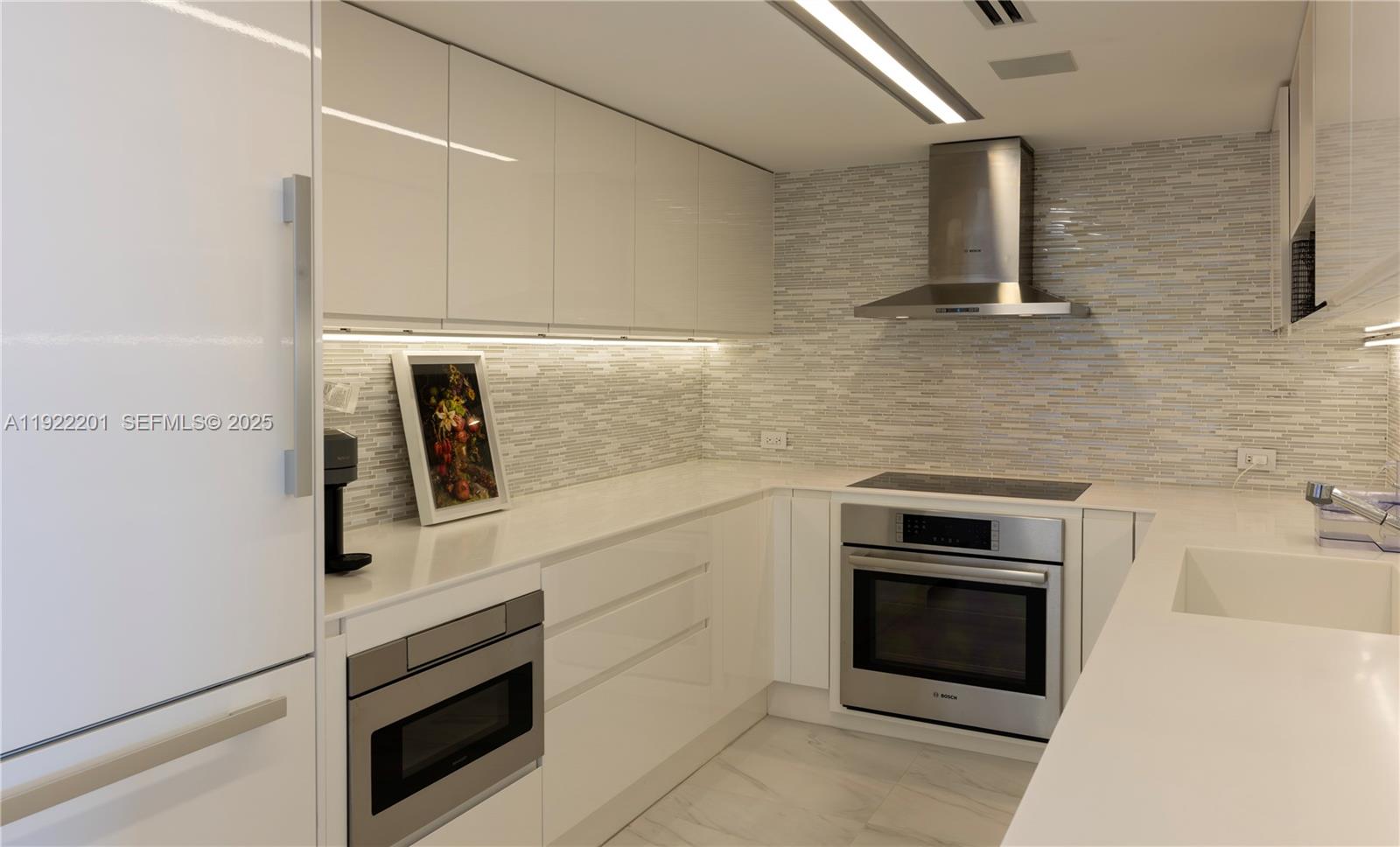 11 Island Ave #PH6, Miami Beach FL 33139