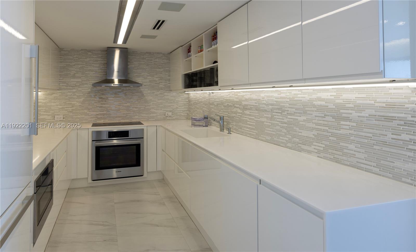11 Island Ave #PH6, Miami Beach FL 33139