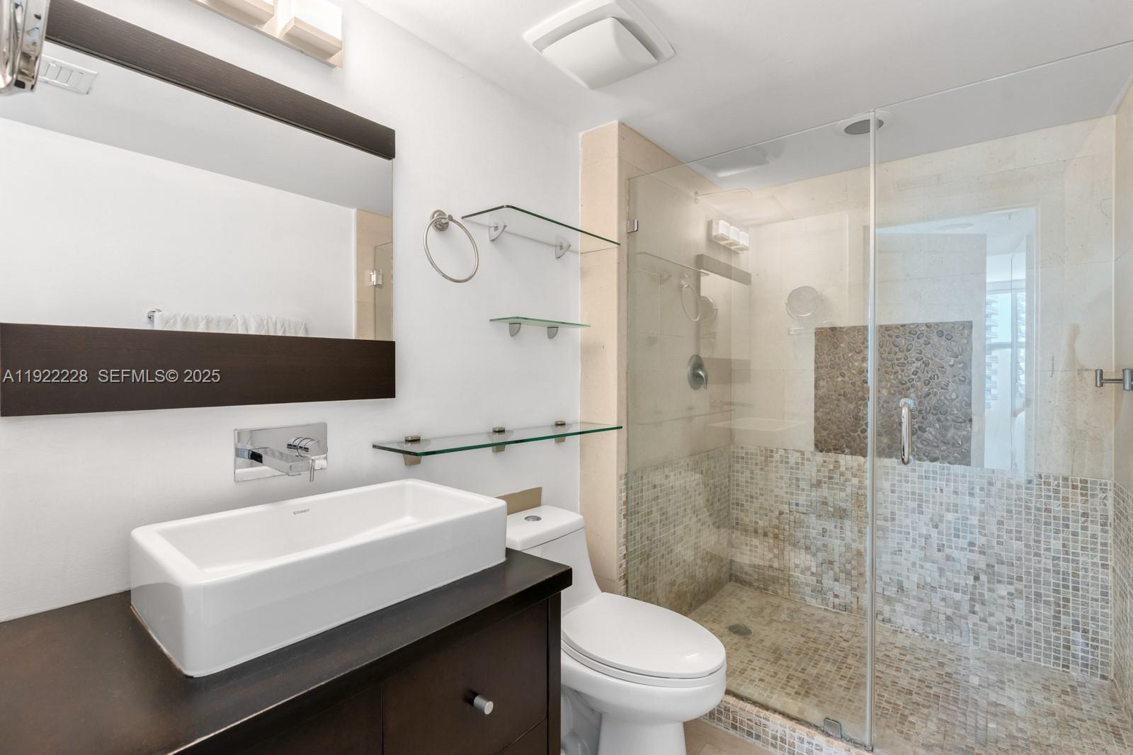1155 Brickell Bay Dr #2409, Miami FL 33131