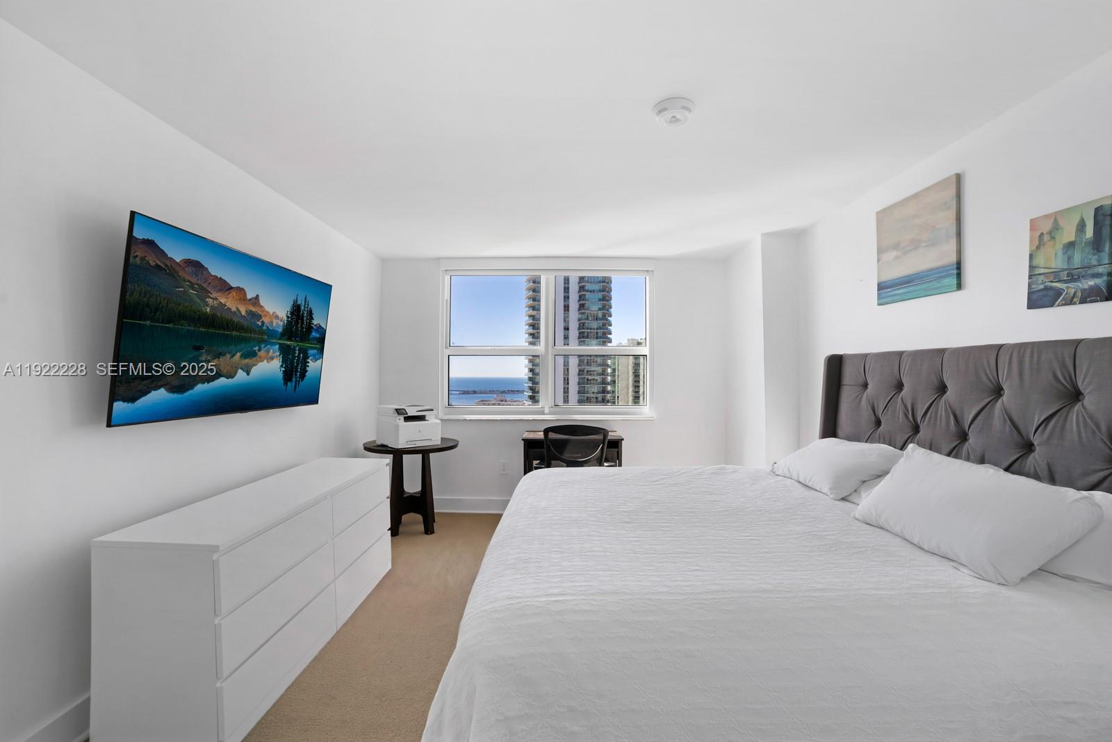 1155 Brickell Bay Dr #2409, Miami FL 33131
