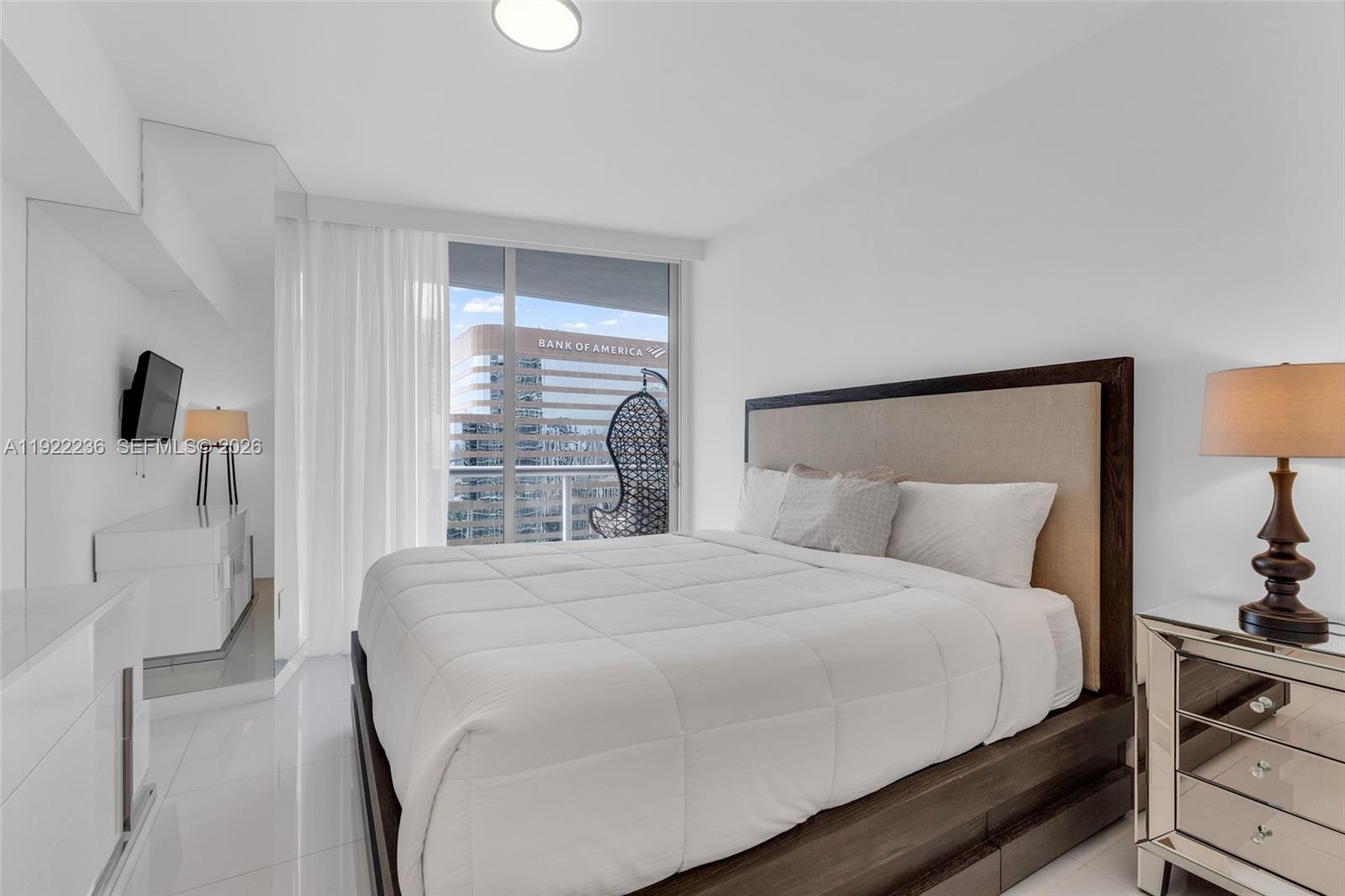495 Brickell Ave #3511, Miami FL 33131