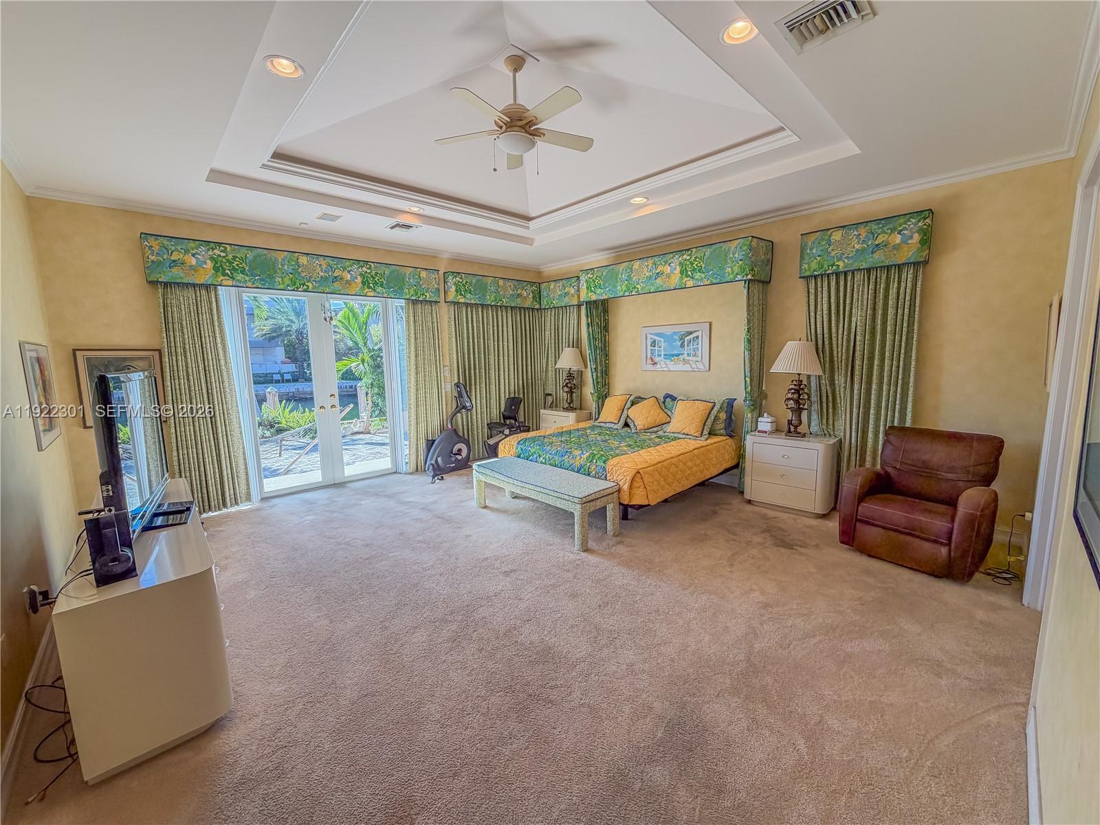 3220 NE 165th St, North Miami Beach FL 33160