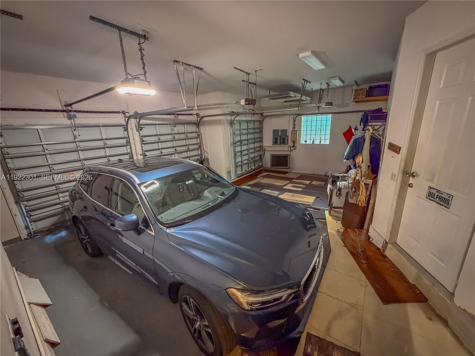 3220 NE 165th St, North Miami Beach FL 33160