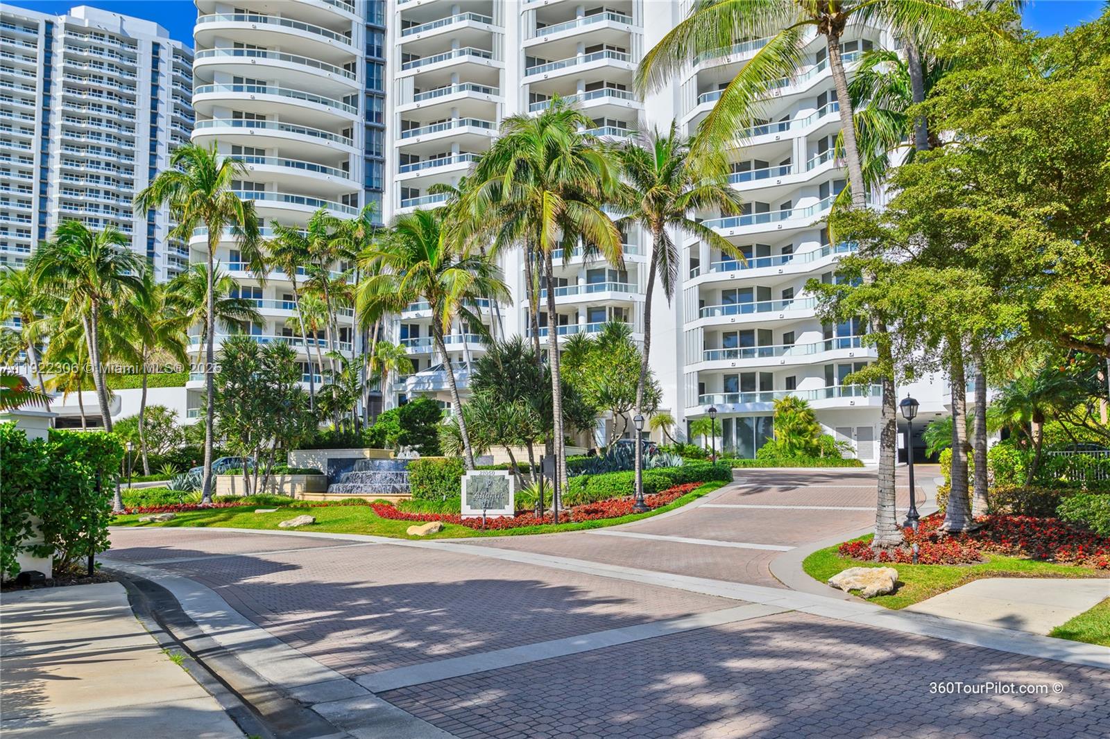 21050 Point Pl #2001, Aventura FL 33180