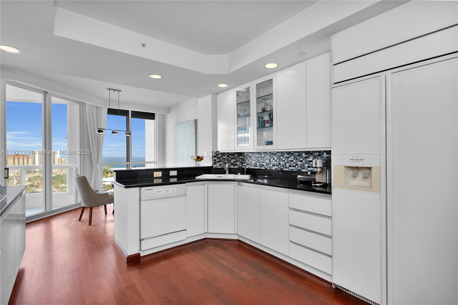 21050 Point Pl #2001, Aventura FL 33180