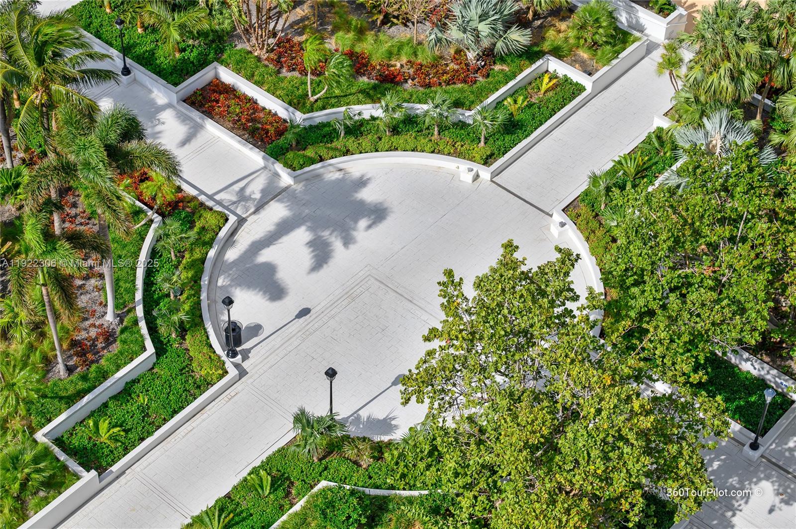 21050 Point Pl #2001, Aventura FL 33180