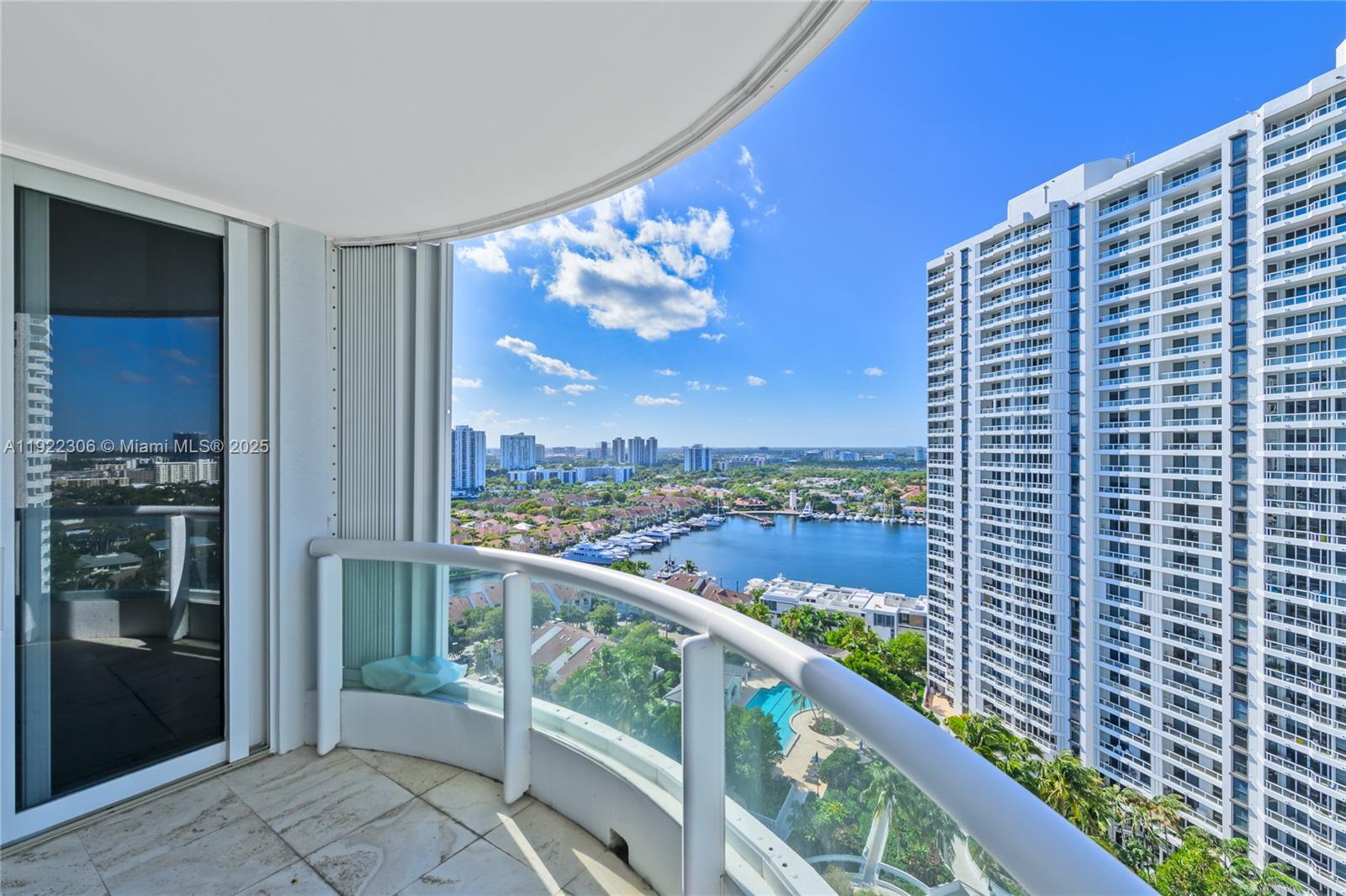 21050 Point Pl #2001, Aventura FL 33180