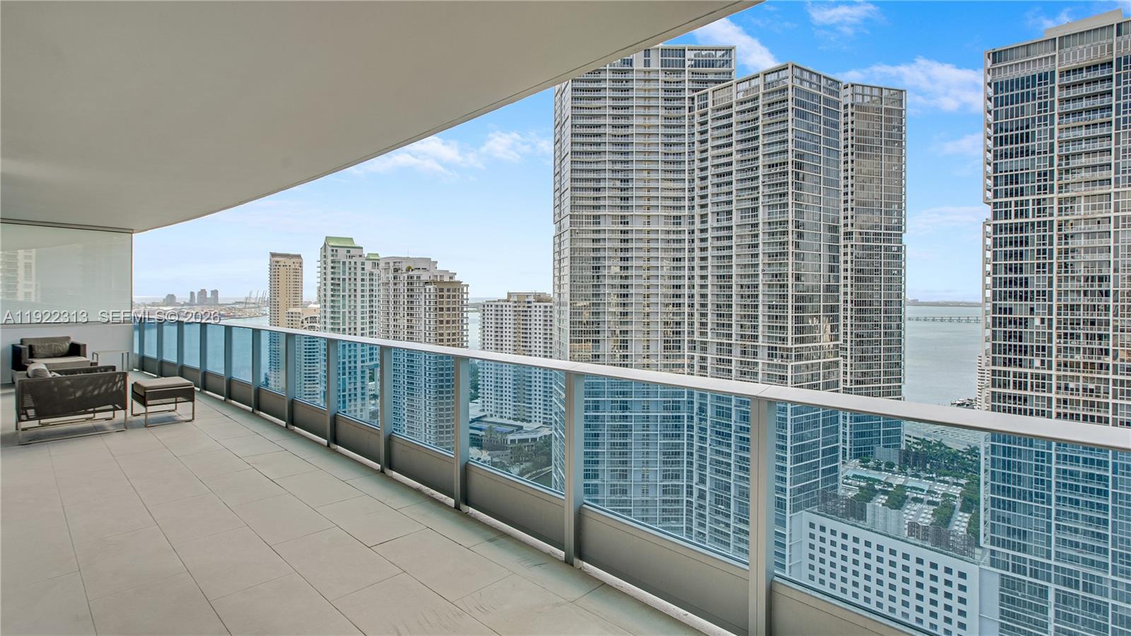 200 Biscayne Boulevard Way #3504, Miami FL 33131