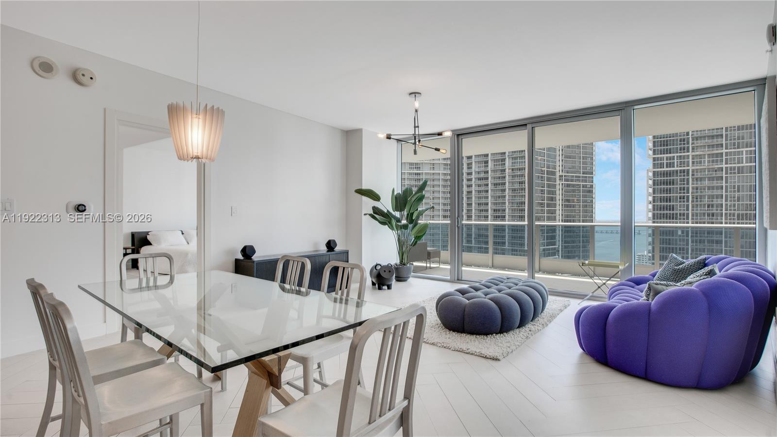 200 Biscayne Boulevard Way #3504, Miami FL 33131