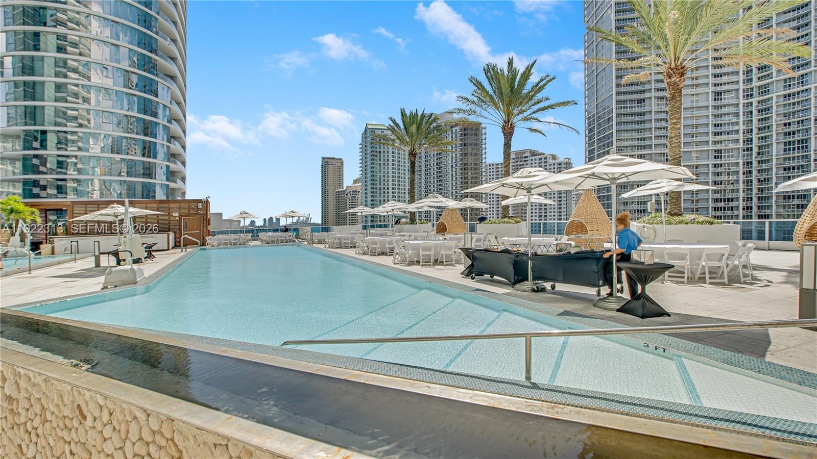 200 Biscayne Boulevard Way #3504, Miami FL 33131