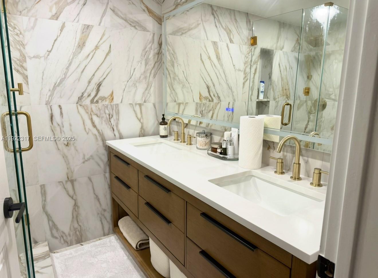 7775 NW 22nd Street #101, Pembroke Pines FL 33024