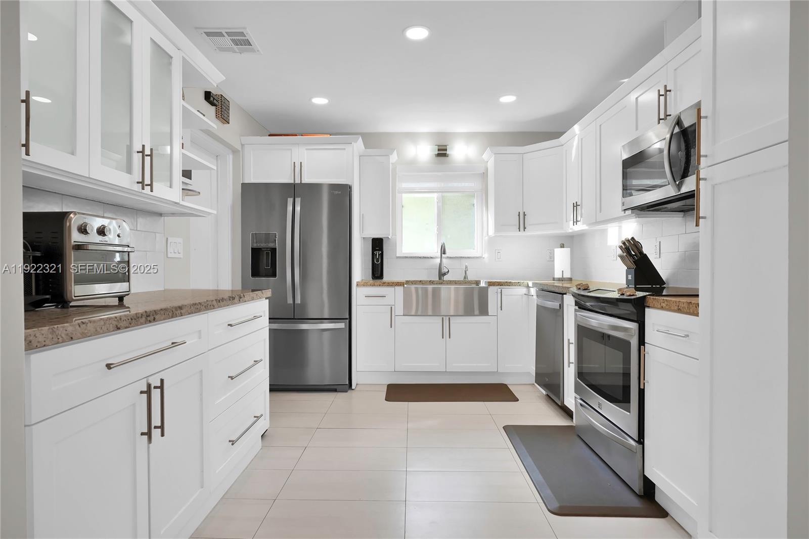 1409 Bird Rd, Coral Gables FL 33146