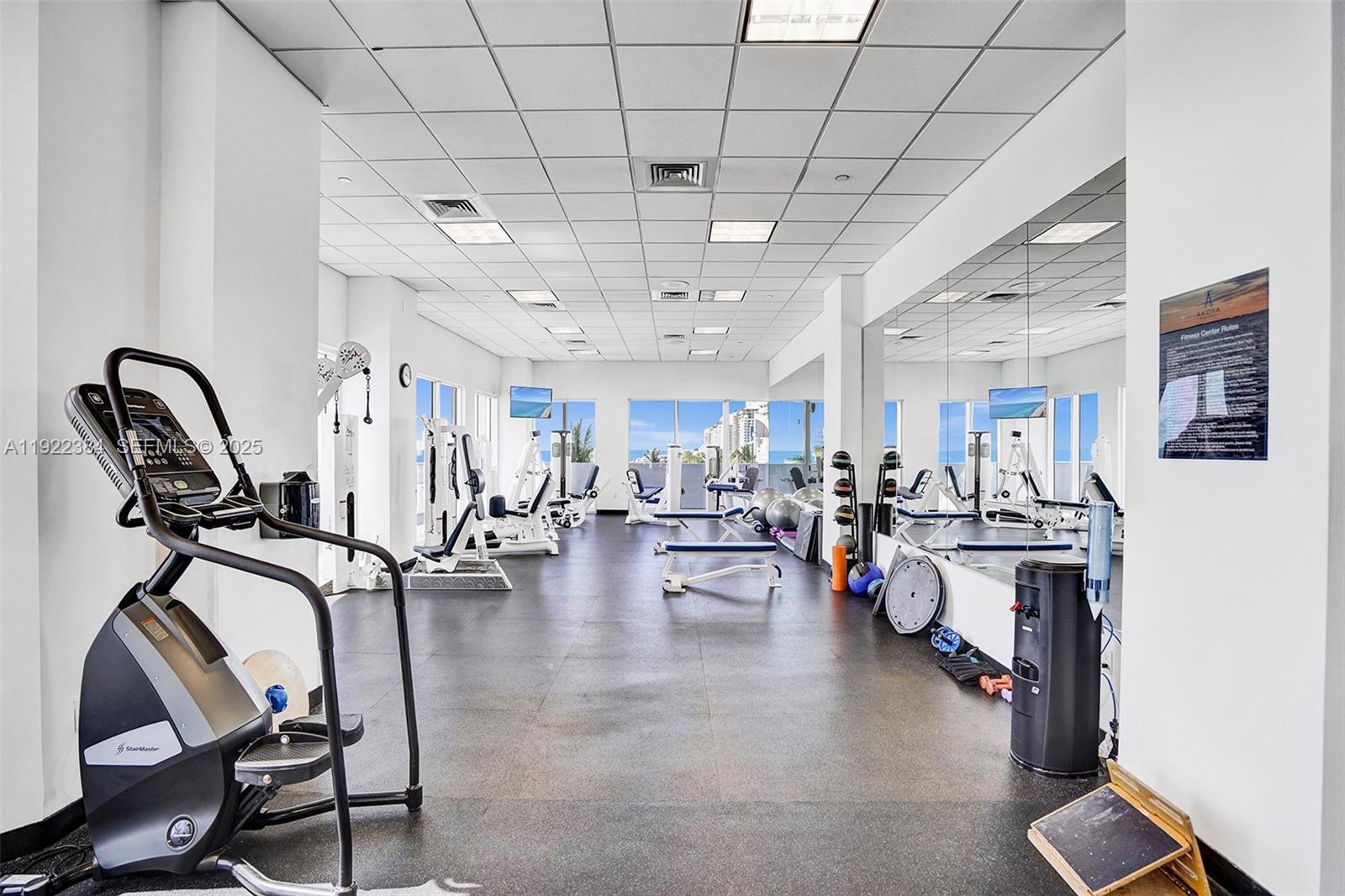 6365 Collins Ave #2711, Miami Beach FL 33141