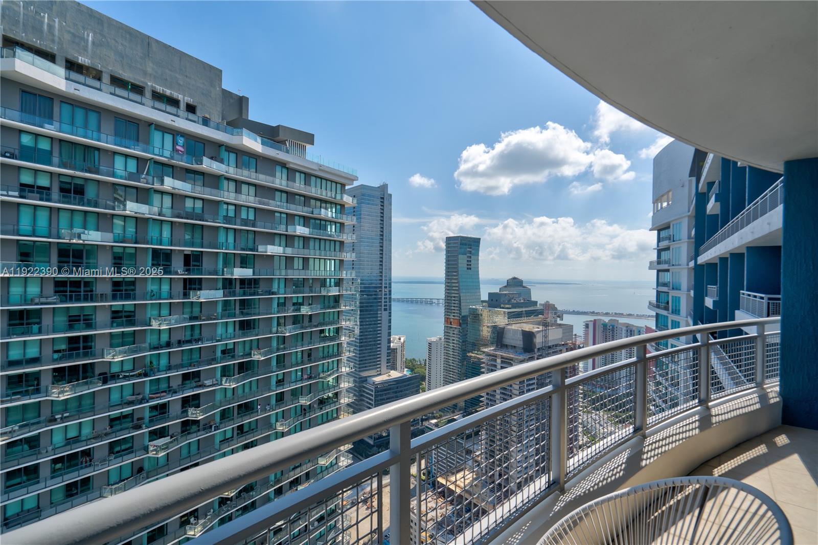 60 SW 13th St #4616, Miami FL 33130