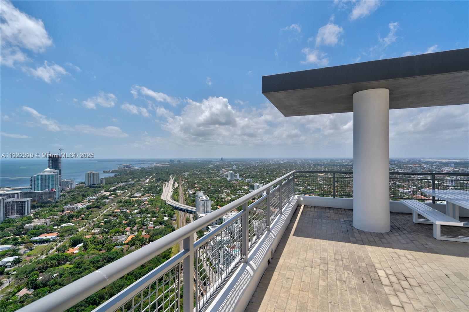 60 SW 13th St #4616, Miami FL 33130