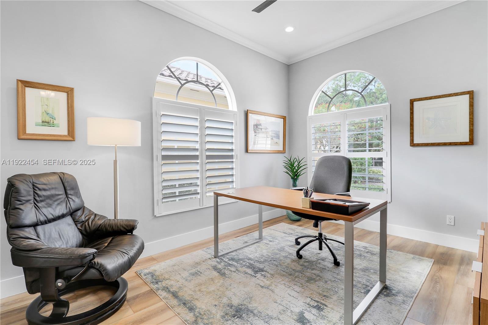 5119 Magnolia Bay Cir, Palm Beach Gardens FL 33418