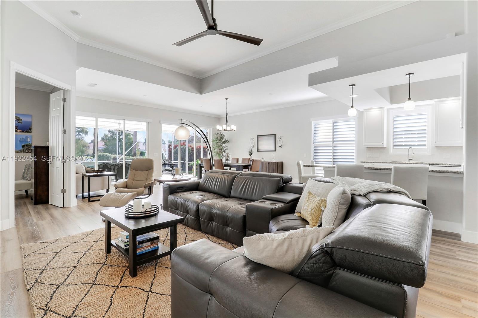 5119 Magnolia Bay Cir, Palm Beach Gardens FL 33418