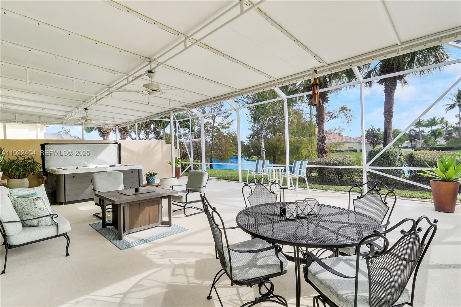 5119 Magnolia Bay Cir, Palm Beach Gardens FL 33418