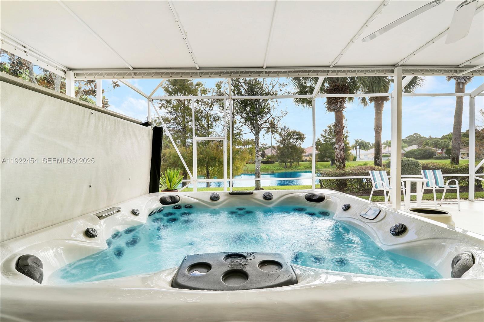 5119 Magnolia Bay Cir, Palm Beach Gardens FL 33418