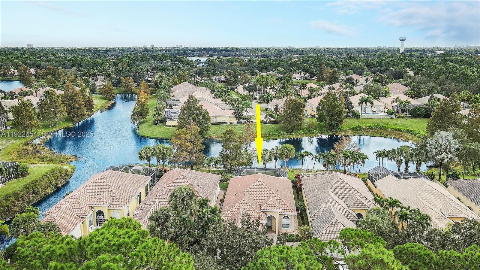 5119 Magnolia Bay Cir, Palm Beach Gardens FL 33418