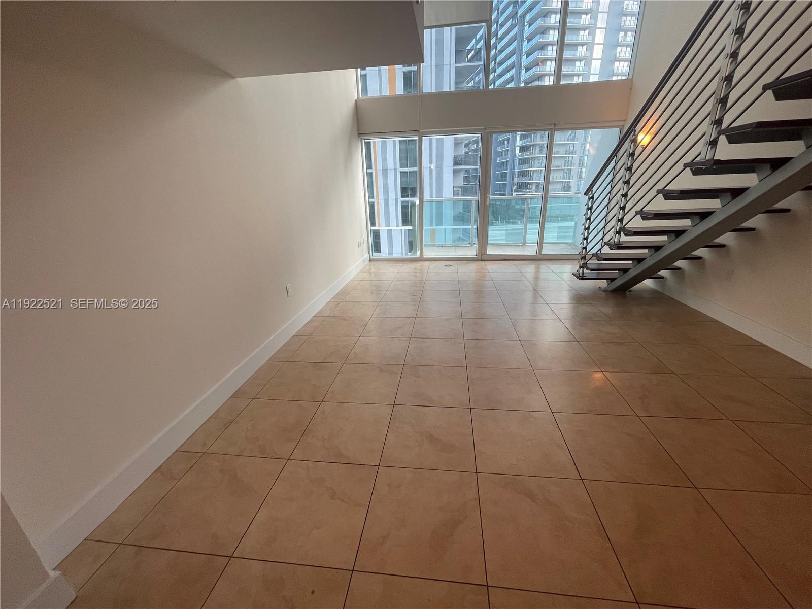 41 SE 5th St #914, Miami FL 33131