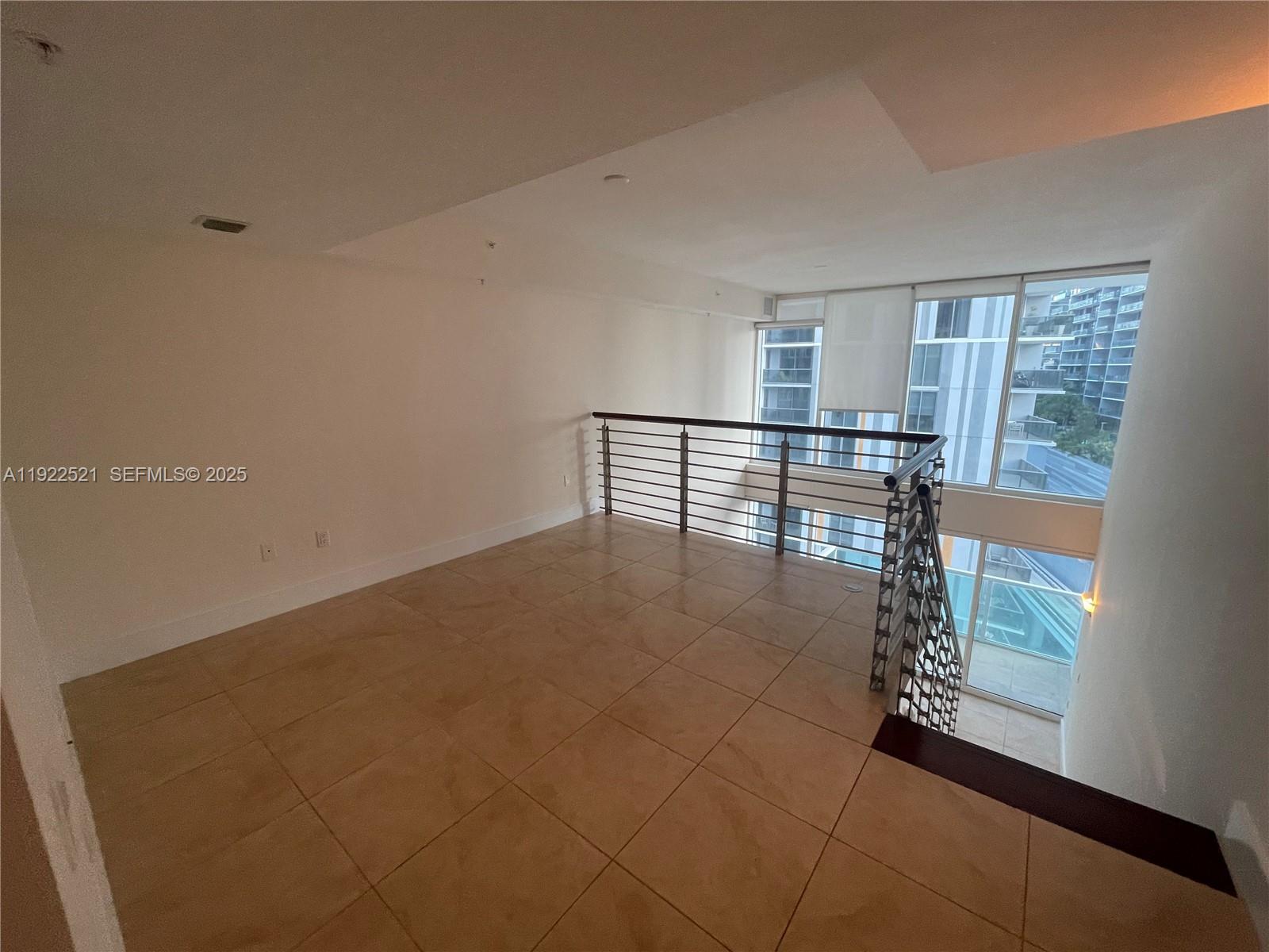 41 SE 5th St #914, Miami FL 33131