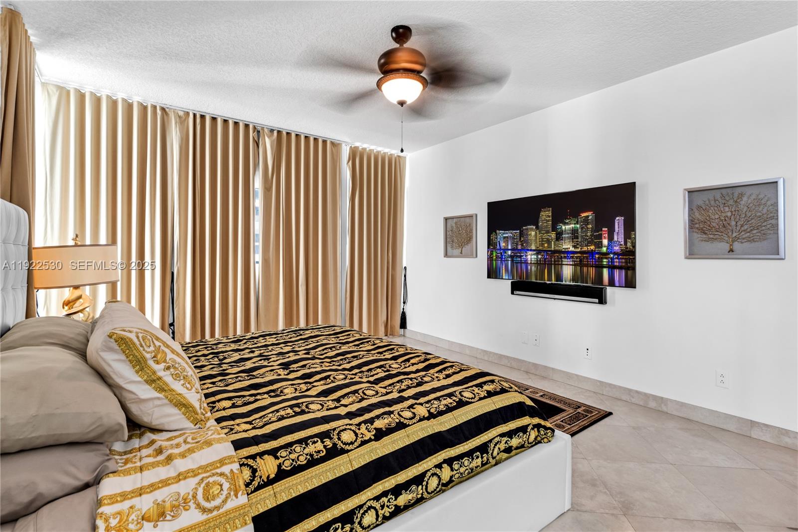 1500 Ocean Dr #907, Miami Beach FL 33139