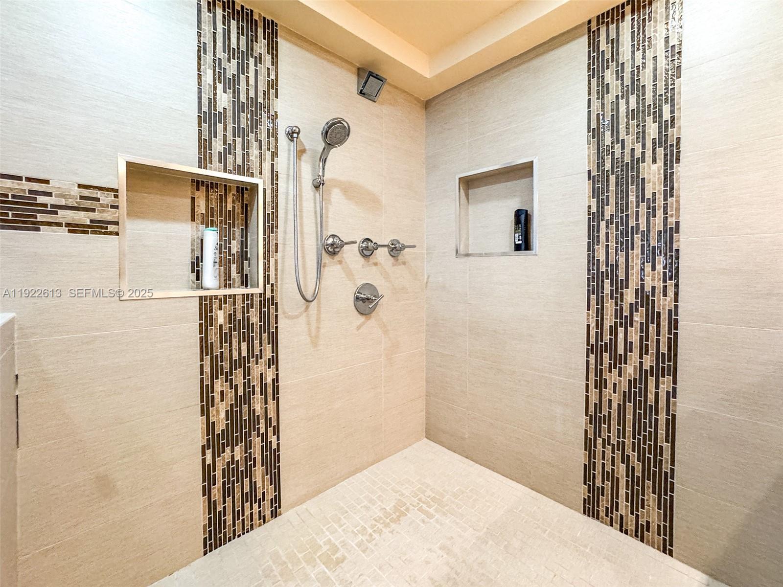 8877 Collins Ave #809, Surfside FL 33154