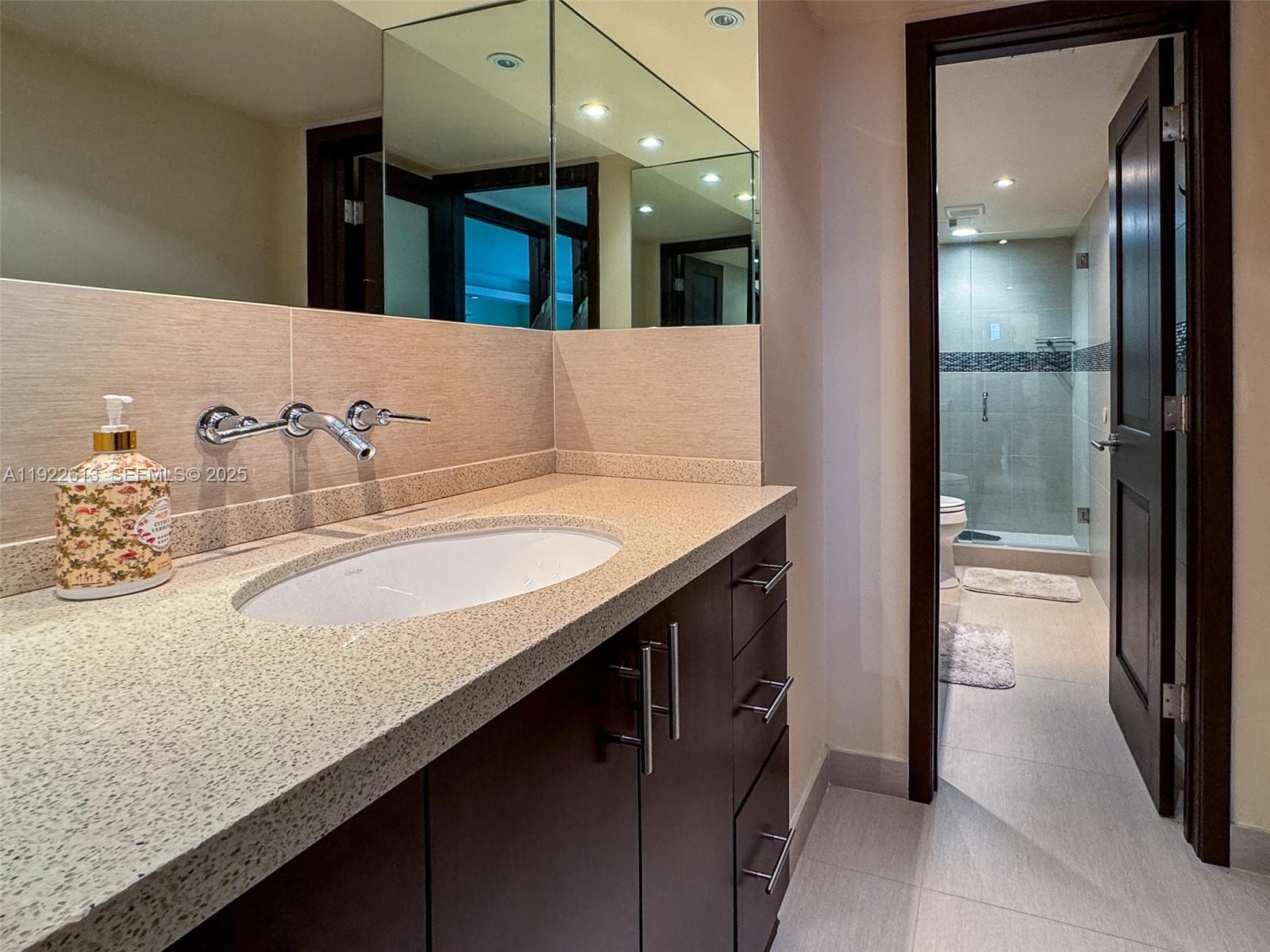 8877 Collins Ave #809, Surfside FL 33154