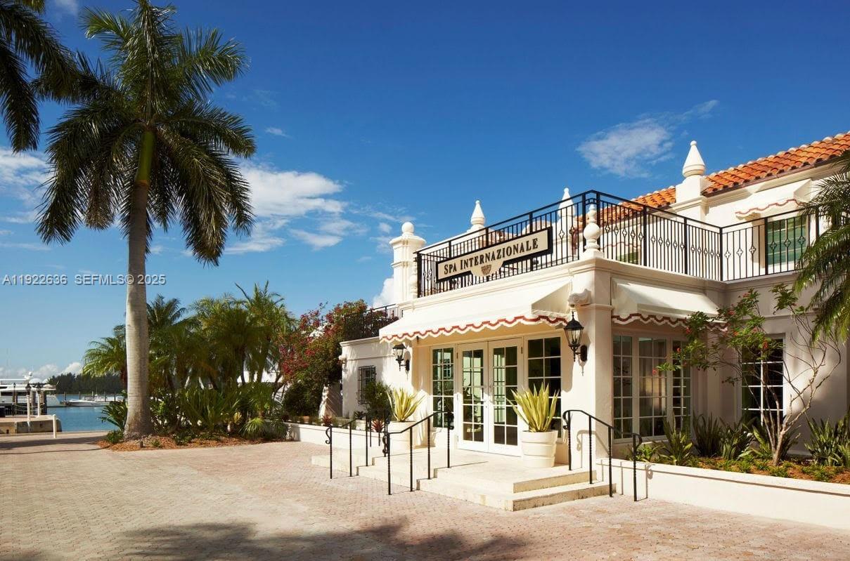 6800 Fisher Island Dr #6842, Miami Beach FL 33109