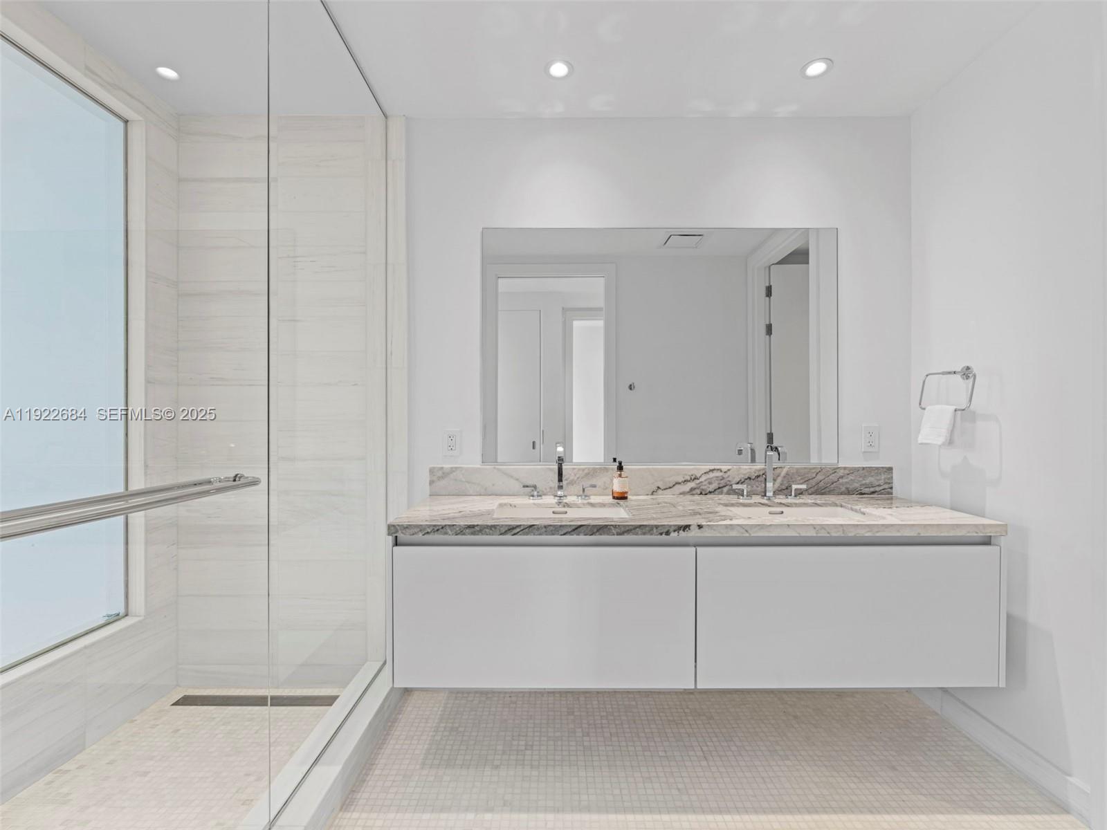 700 NE 26th Ter #1706, Miami FL 33137