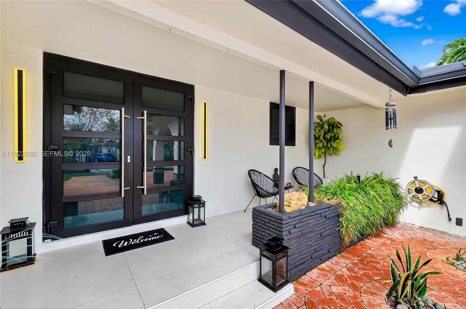 7724 Hawthorne Ave, Miami Beach FL 33141