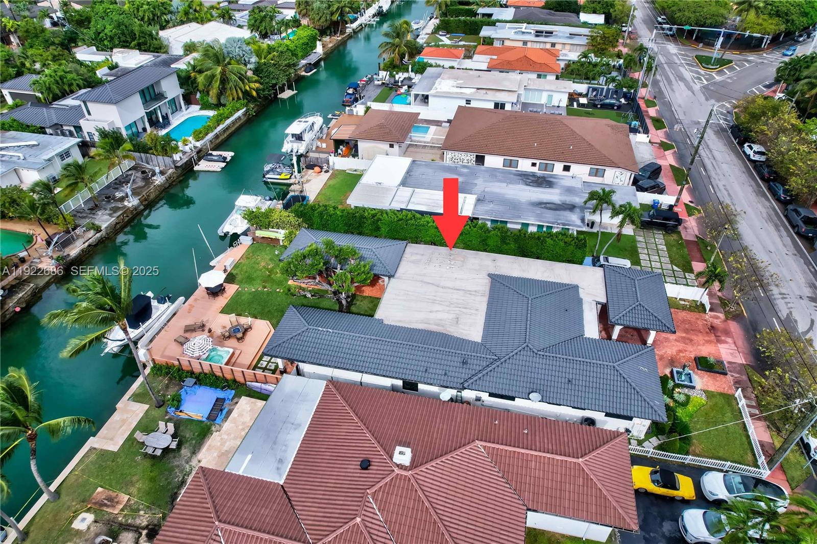 7724 Hawthorne Ave, Miami Beach FL 33141