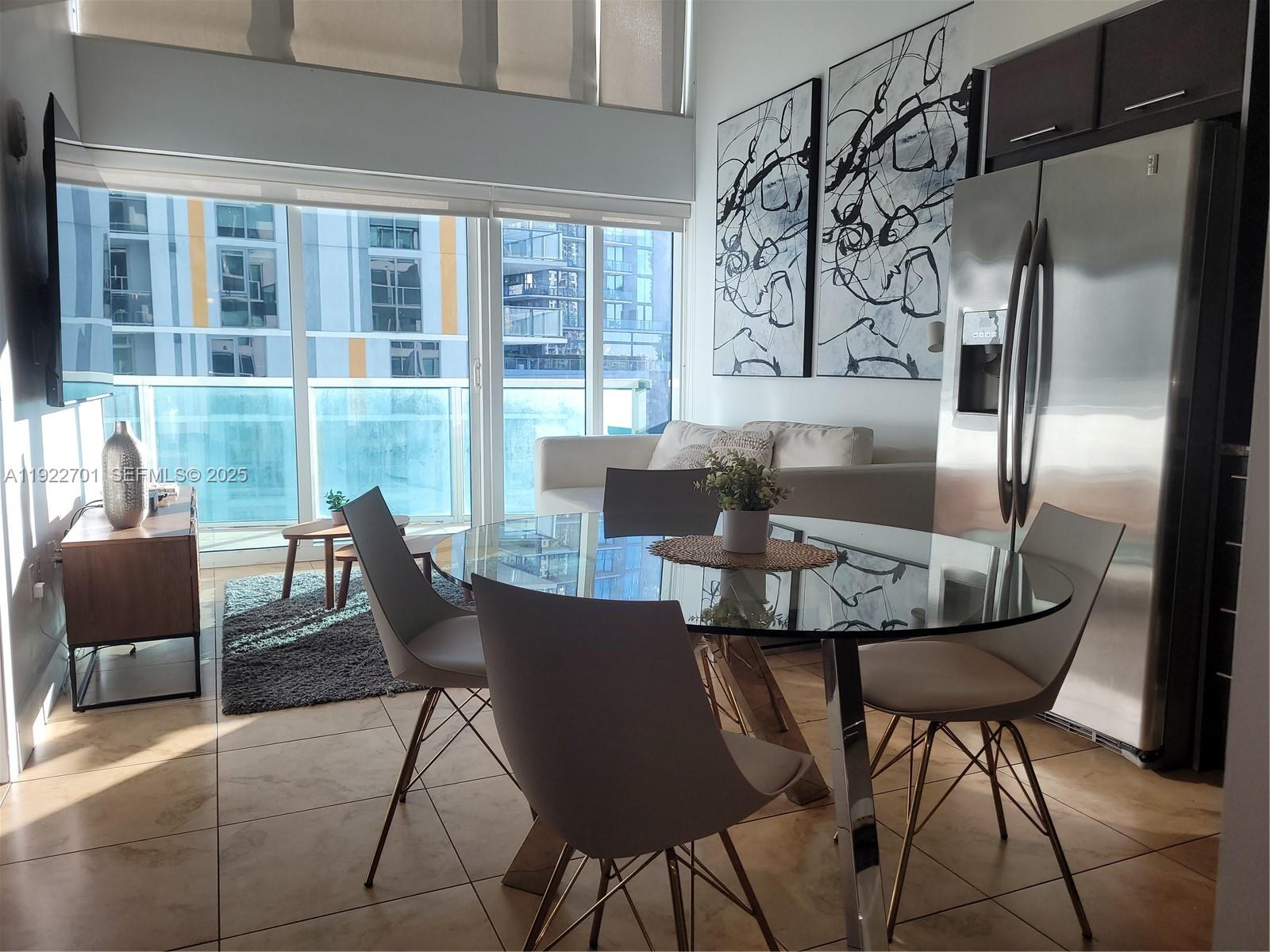 41 SE 5th St #710, Miami FL 33131