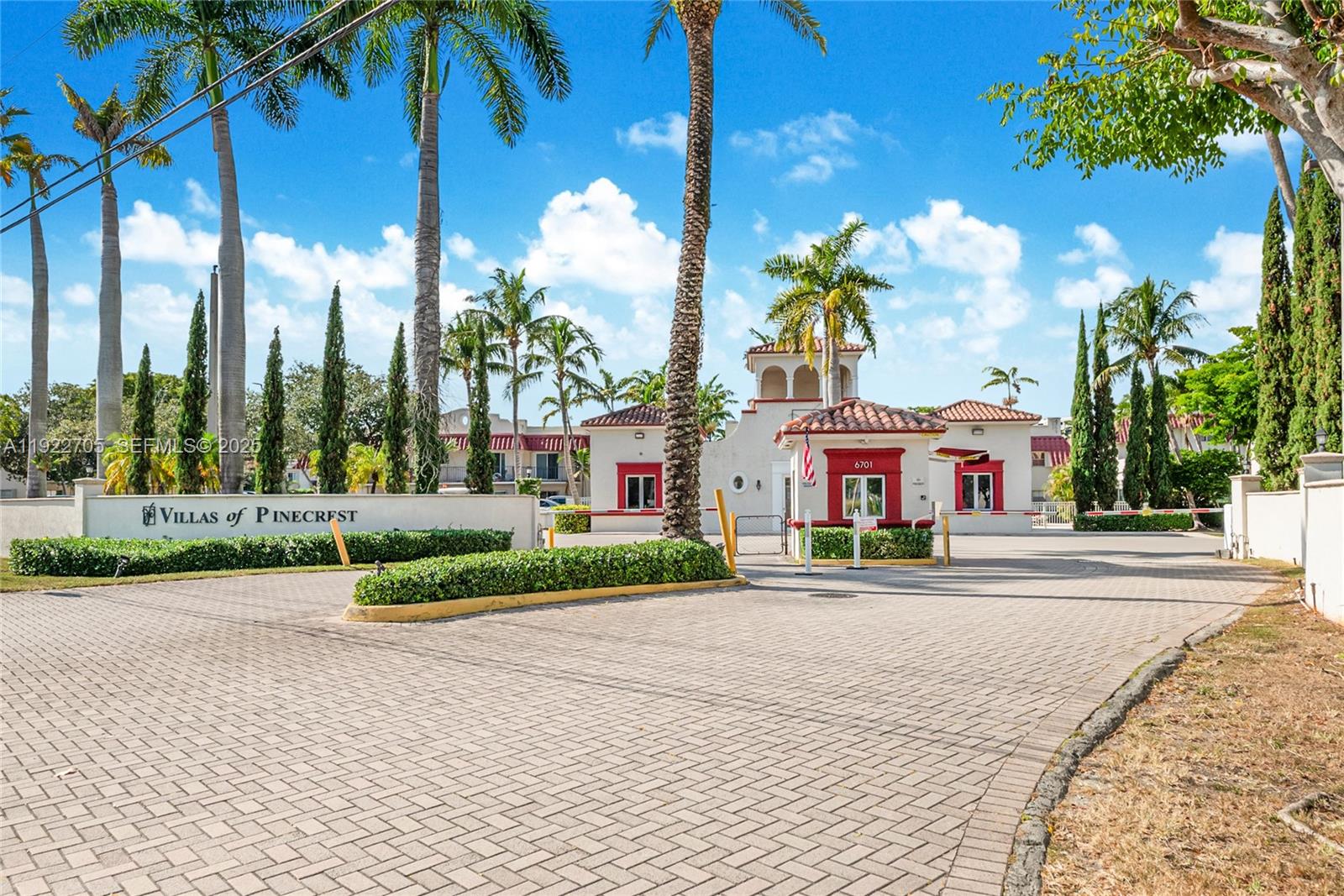 8650 SW 67th Ave #1042, Pinecrest FL 33156