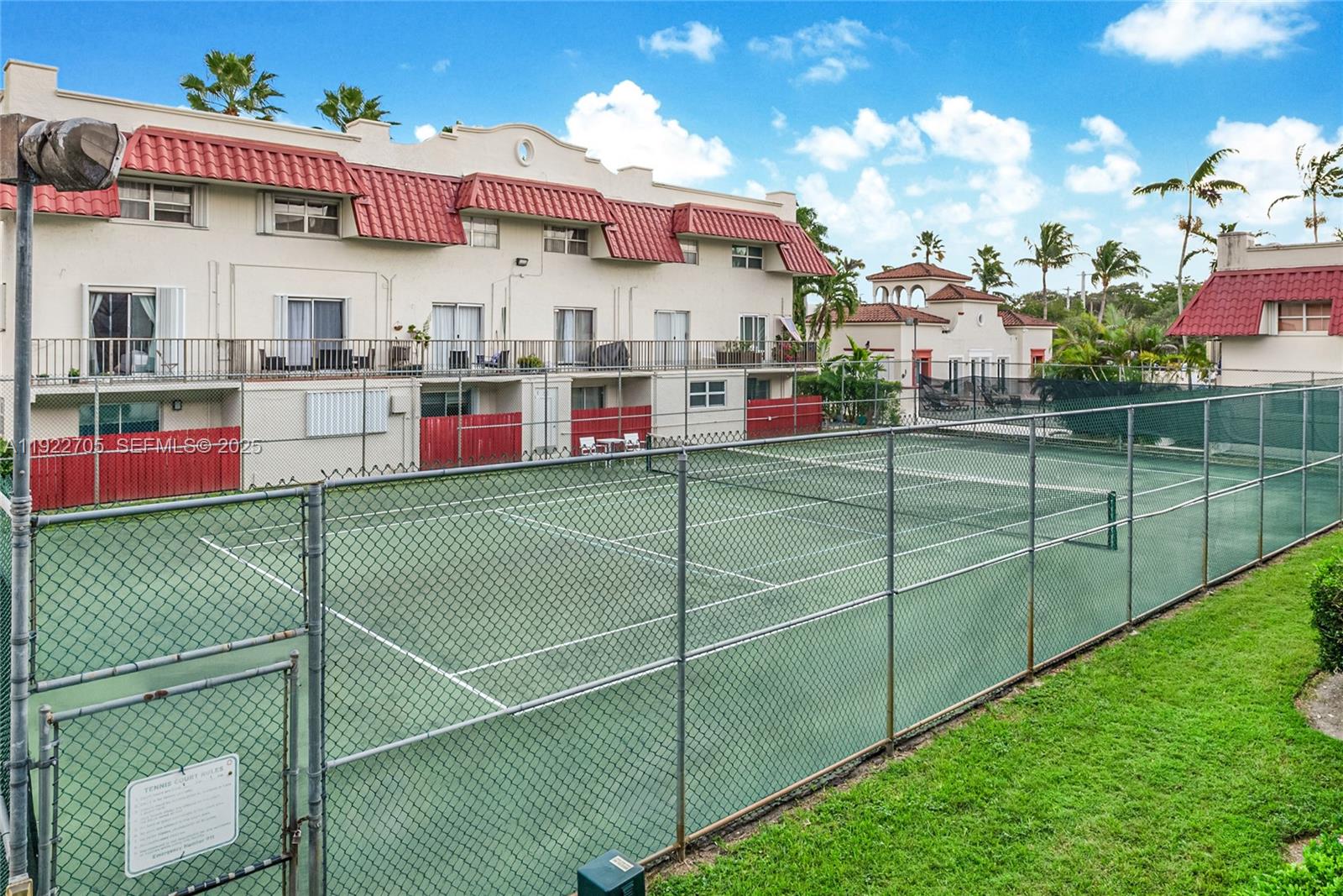 8650 SW 67th Ave #1042, Pinecrest FL 33156