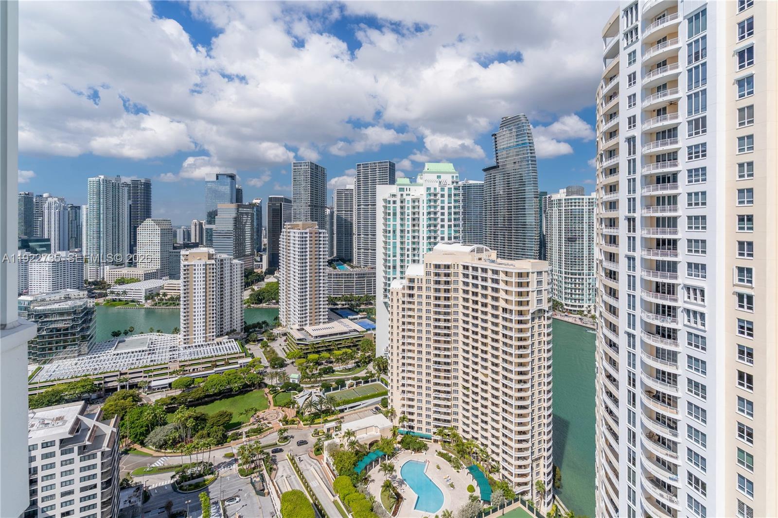 808 Brickell Key Dr #3603, Miami FL 33131