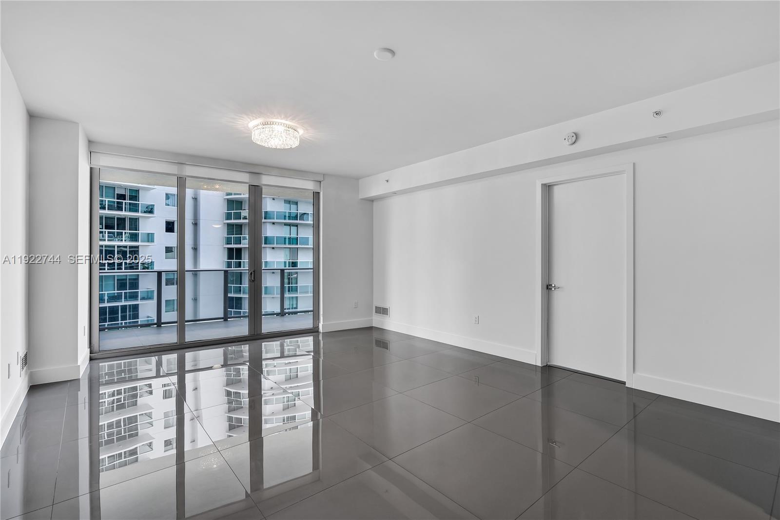 488 NE 18th St #2311, Miami FL 33132