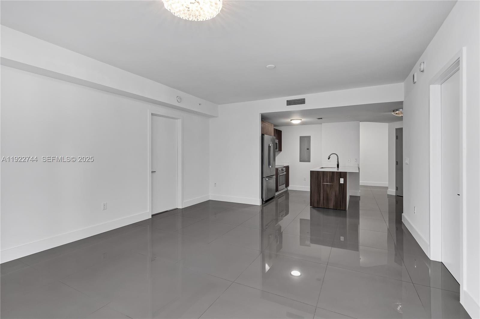 488 NE 18th St #2311, Miami FL 33132