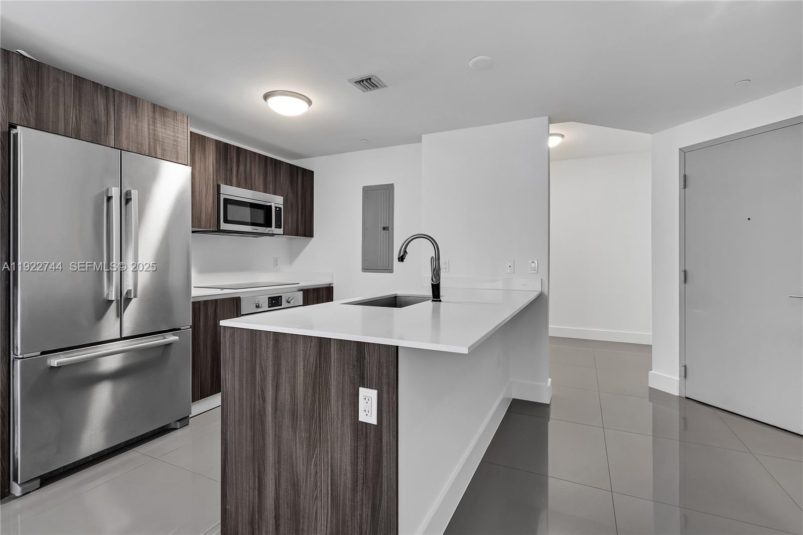 488 NE 18th St #2311, Miami FL 33132