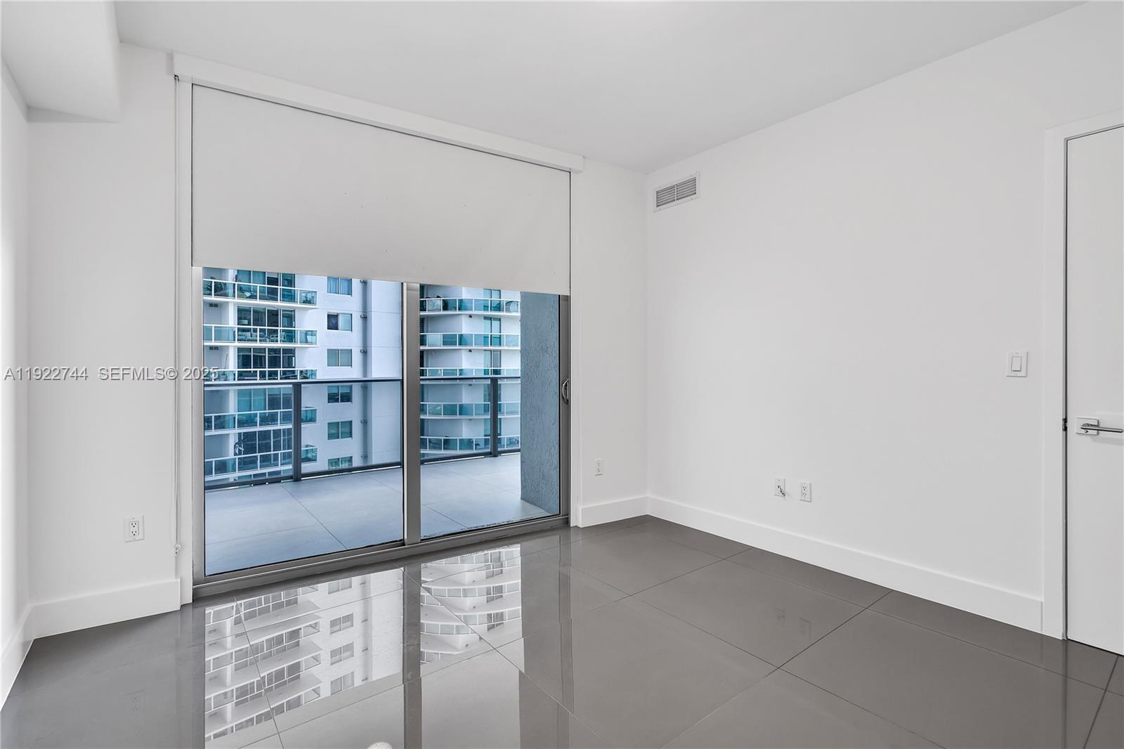 488 NE 18th St #2311, Miami FL 33132