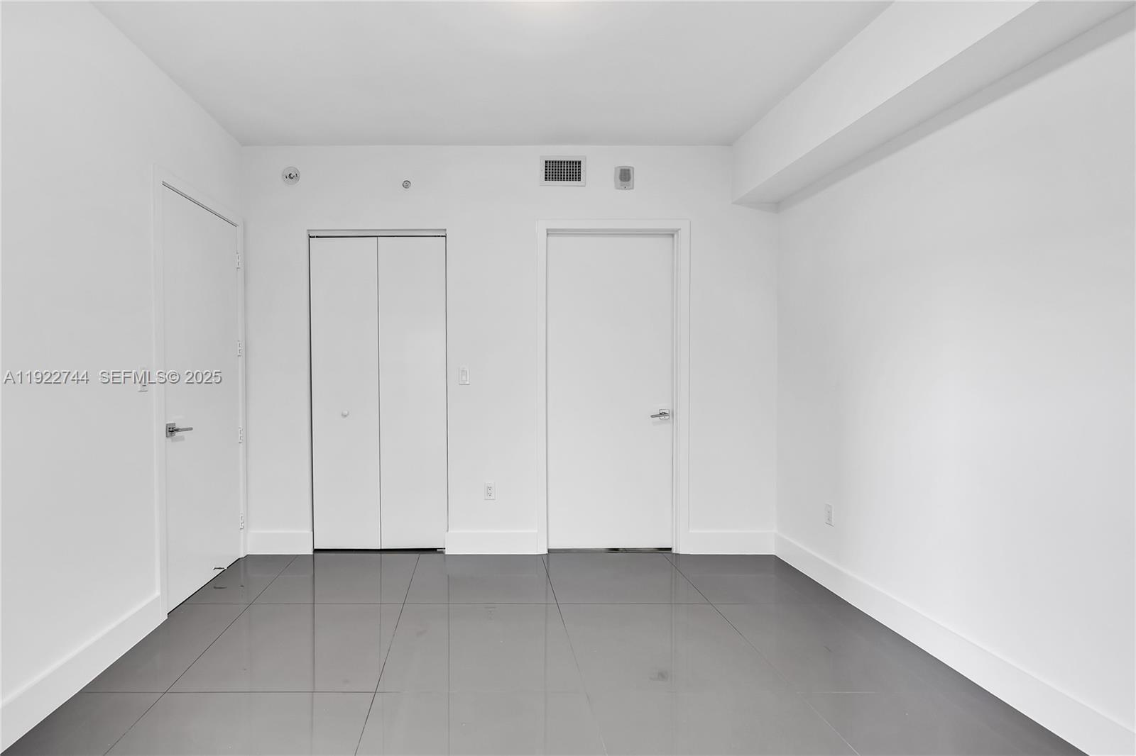 488 NE 18th St #2311, Miami FL 33132