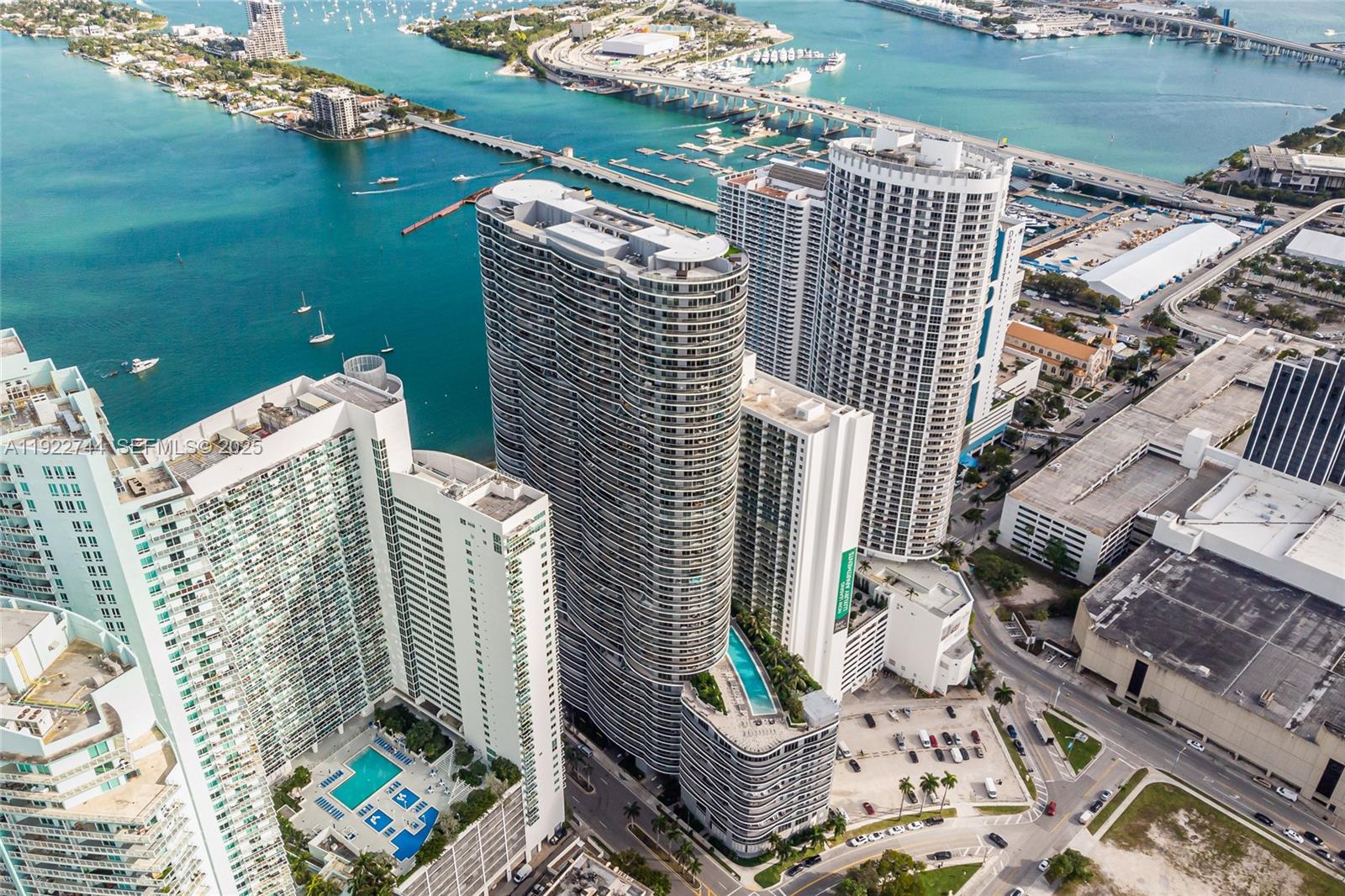 488 NE 18th St #2311, Miami FL 33132