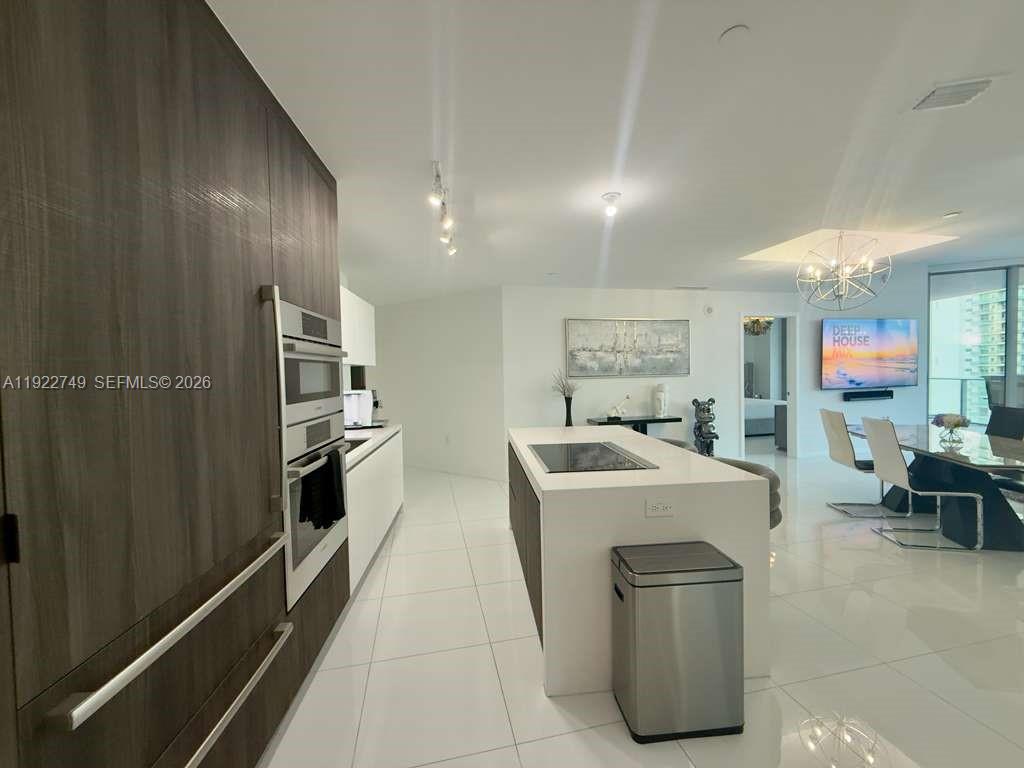 851 NE 1st Ave #3309, Miami FL 33132