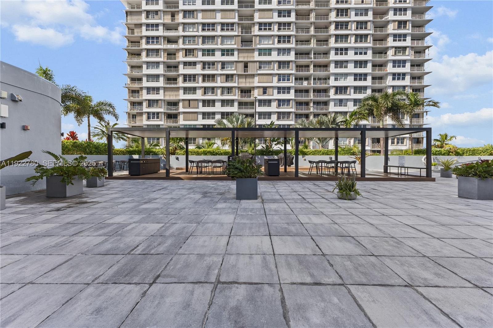 1881 79th St Cswy #807, North Bay Village FL 33141
