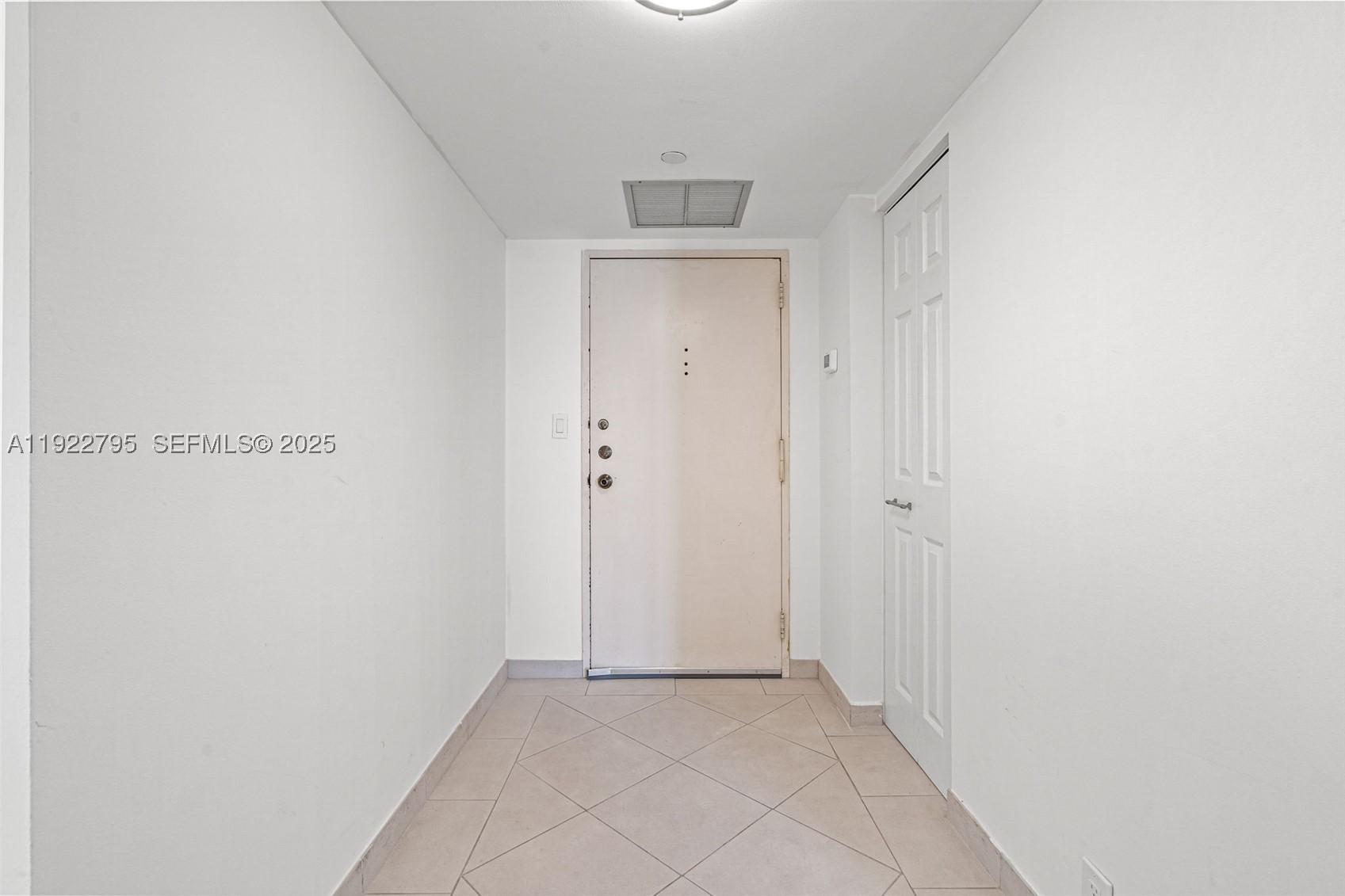 1865 Brickell Ave #A1013, Miami FL 33129