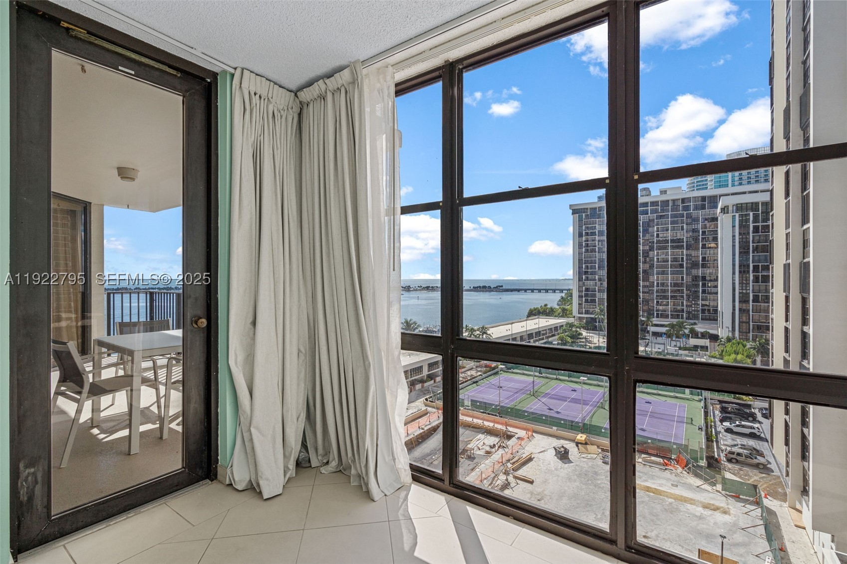 1865 Brickell Ave #A1013, Miami FL 33129