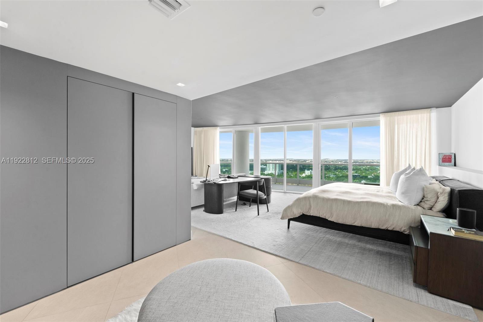 2127 Brickell Ave #3005, Miami FL 33129
